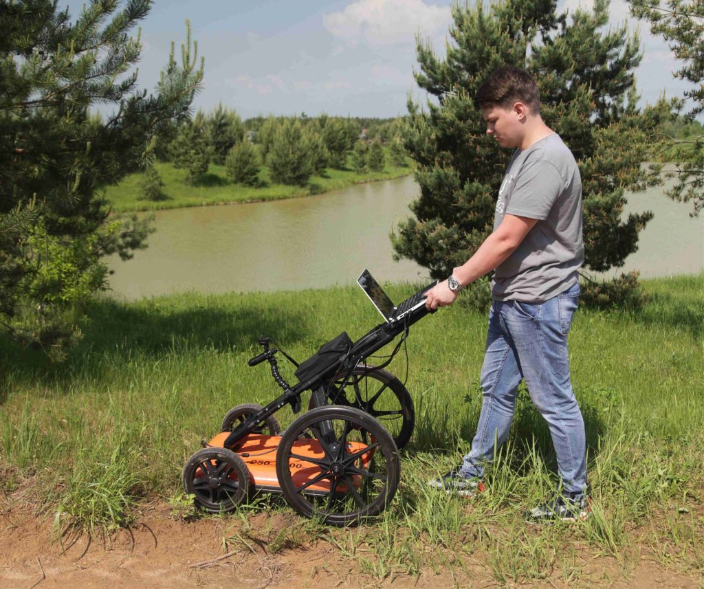 Комплекс георадарный "Геокарт 2D" для поиска подземных коммуникаций